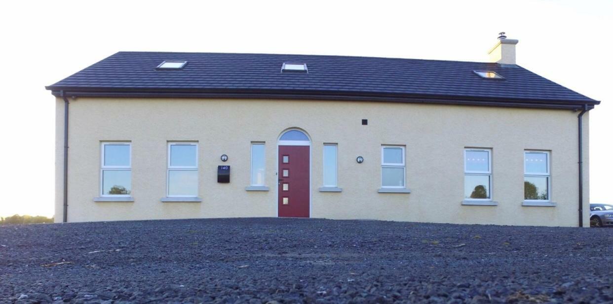 Sleeps 12 Hot Tub Sauna Cinema Pets Welcome Enniskillen Kültér fotó